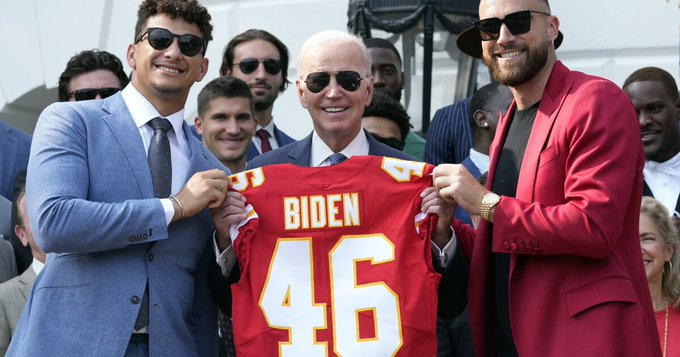 Excited to see the Chiefs headed back to the White House next Friday. Thanks, President Biden! Kinda hoping @tkelce gets to deliver his remarks this time.