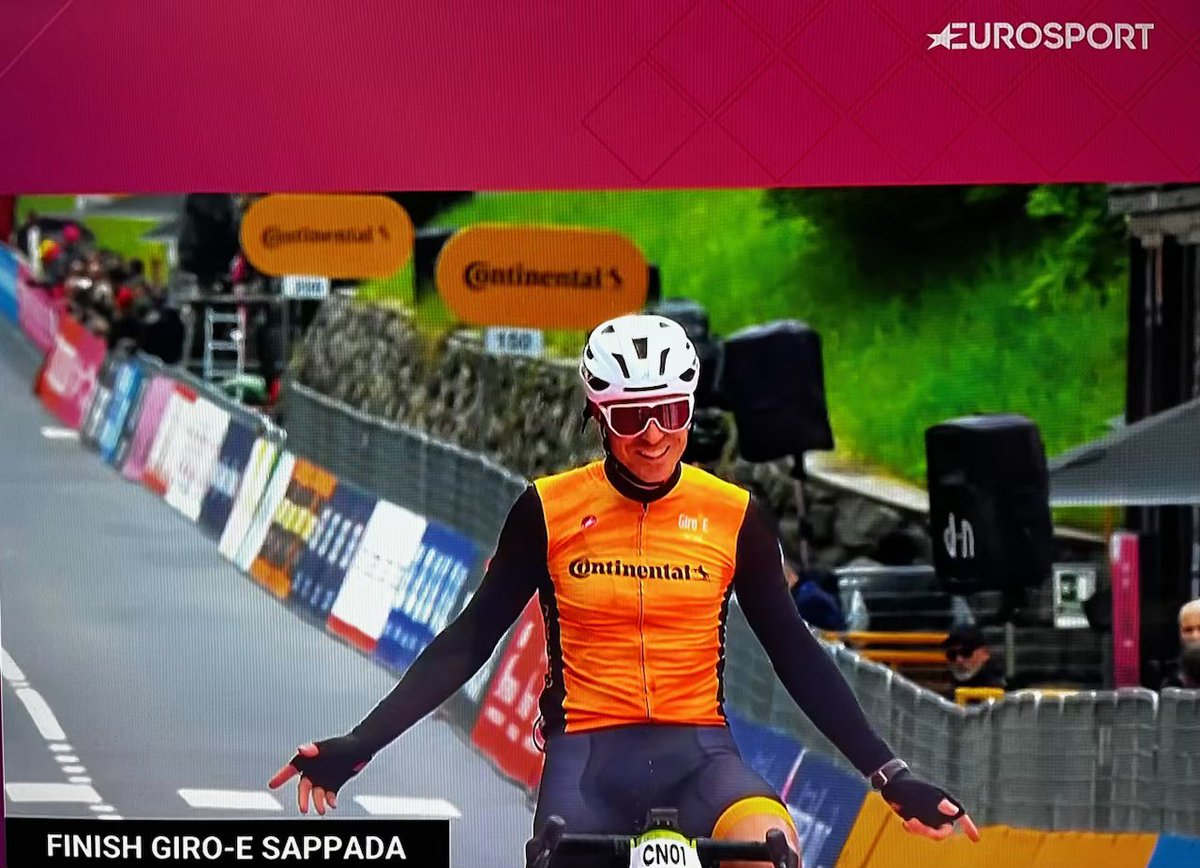 Damiano Cunego tweet media