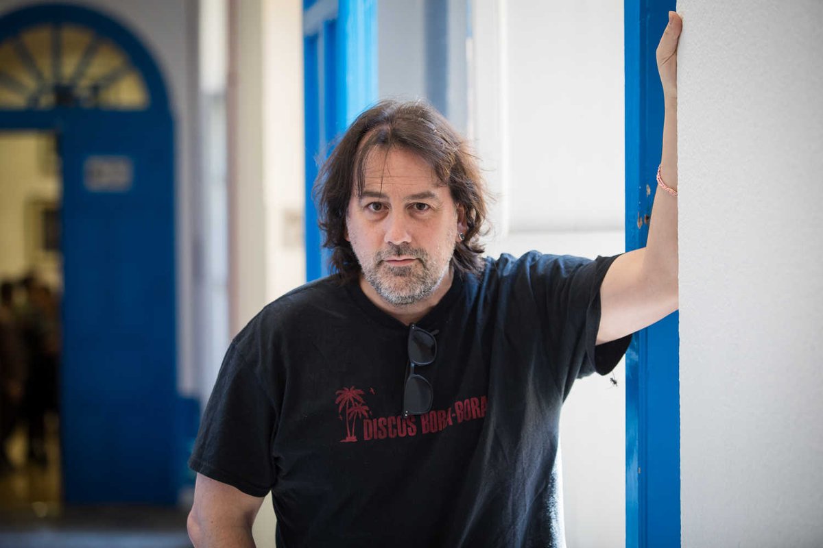 CinemaTruffaut's tweet photo. ATENCIÓ, SORTEIG! Dimecres 29 (20.30h) tindrem una projecció especial de #SegundoPremio amb presentació i col.loqui amb el seu director Isaki Lacuesta. Sortegem 3 entrades dobles per dimecres. Només ens heu de fer RT i seguir-nos per participar. Demà al vespre farem el sorteig. https://t.co/BMLKkRyyqJ