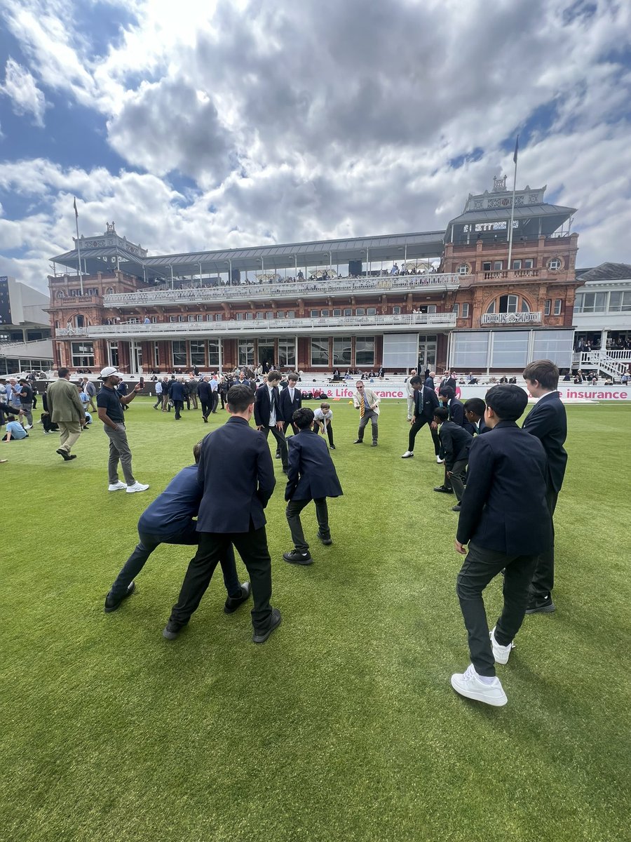 An amazing day at Lords to celebrate a top half term of cricket. Great to see <a href="/SussexCCC/">Sussex Cricket</a> in action. 

What a treat to get to go on the hallowed turf! 

Thanks to <a href="/HomeOfCricket/">Lord's Cricket Ground</a> for the best memories for our students