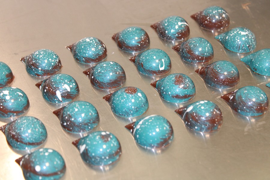 SoCal Museums (@socalmuseums) on Twitter photo 🍫 #ChocoLAte is a source of comfort & recovery for many, and a symbol of resilience. Join <a href="/NHMLA/">Natural History Museum of L.A. County</a> Thursday, May 30 for discussion and delights with Albert Daniel of @Alspetitesweets and SueEllen Mancini of Sad Girl Creamery with a chocolate talk & tasting bit.ly/ChocoTalk0530 🍫 #ChocoLAte is a source of comfort & recovery for many, and a symbol of resilience. Join <a href="/NHMLA/">Natural History Museum of L.A. County</a> Thursday, May 30 for discussion and delights with Albert Daniel of @Alspetitesweets and SueEllen Mancini of Sad Girl Creamery with a chocolate talk & tasting bit.ly/ChocoTalk0530