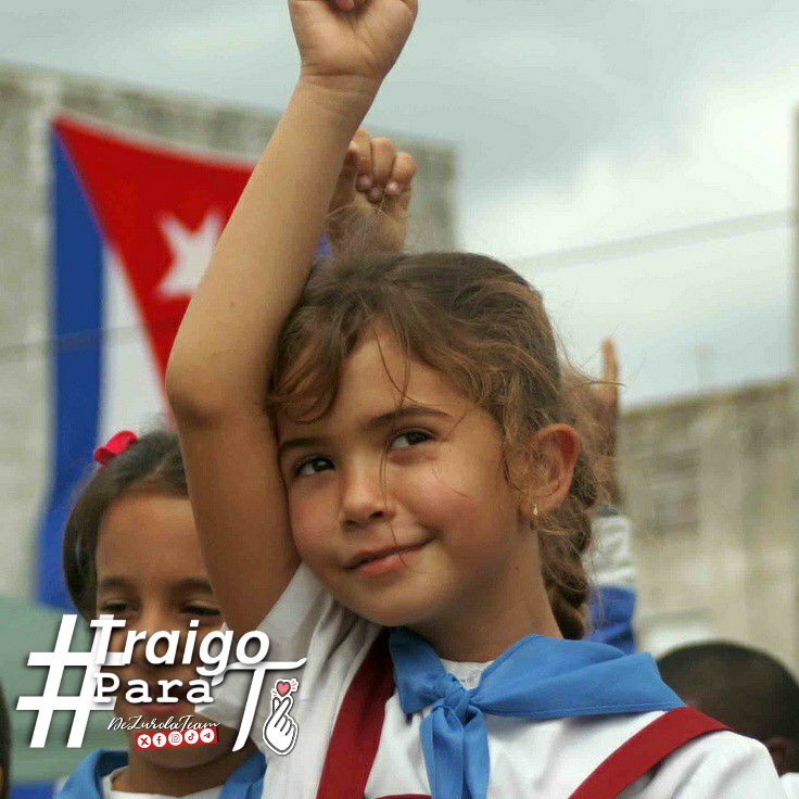 #TraigoParaTi la generación que continuará la obra Revolucionaria cubana. #DeZurdaTeam @DefendiendoCuba 🇨🇺💪❤️ @IzquierdaUnid15 @QbaDCorazon_