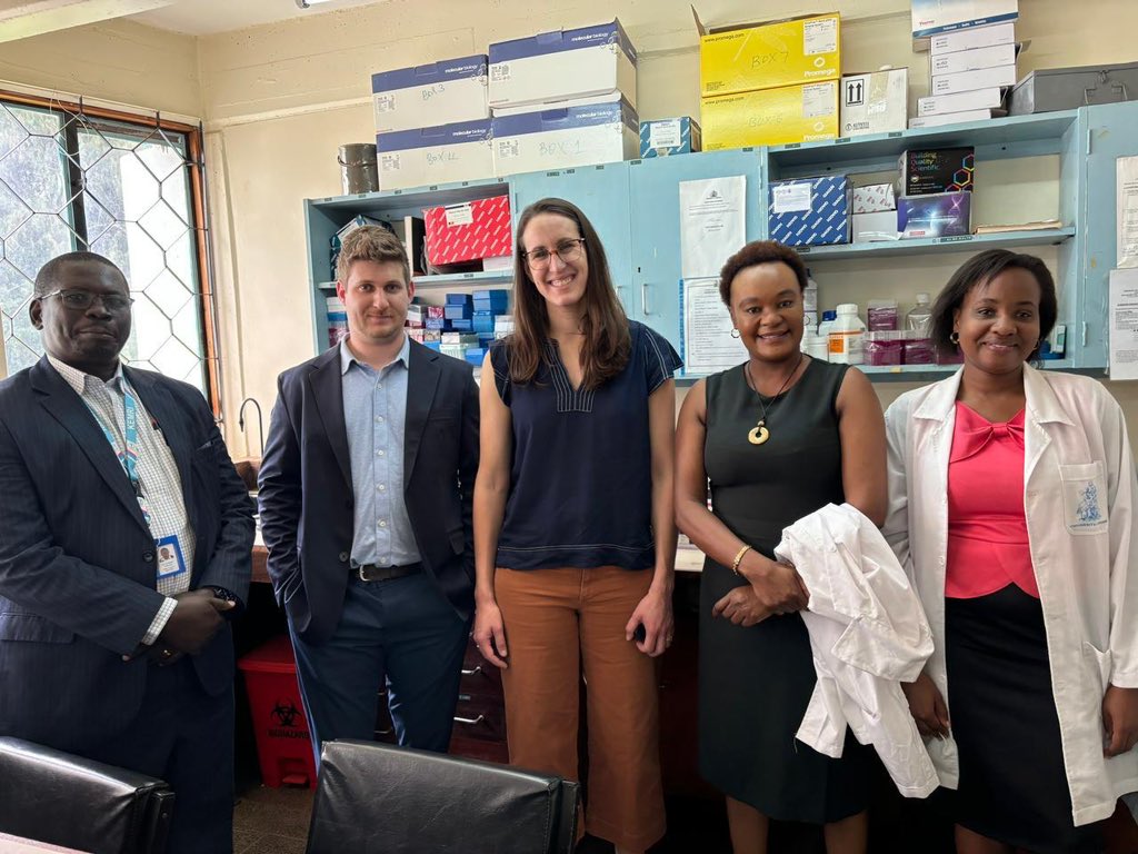 DrKathyKunyanga's tweet photo. Feed the Future Innovation Lab for Food Safety (FSIL) management visit to UoN and farms. Our project focuses on establishing prevalence levels of pathogens - Salm and Campy - in Poultry Value Chain in Kenya. #foodsafety #fsil https://t.co/hIupgdHrxk