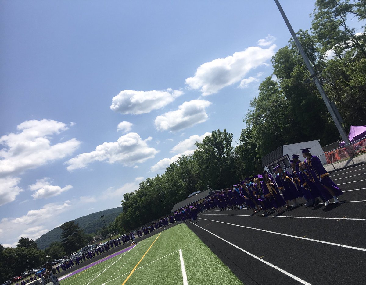 Getting ready for Tuesday!@wcpsmd <a href="/eskritim/">Tim Eskridge</a> <a href="/SmithsburgHigh/">@Smithsburg High School</a>