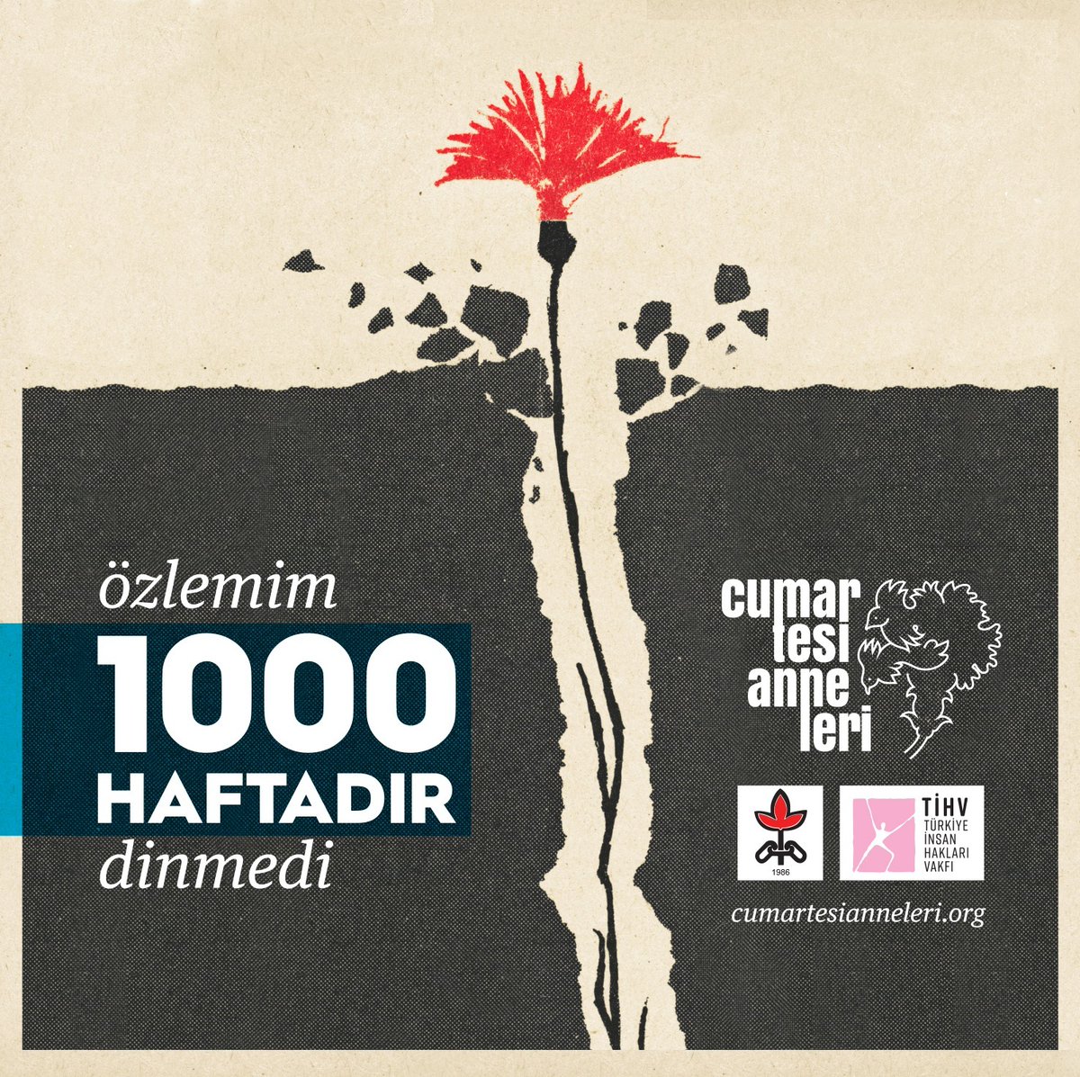 CmrtesiAnneleri's tweet photo. Özlemim 1000 haftadır dinmedi.

Adalet 1000 haftadır yok. 

1000 haftadır aynı yerde.

#CumartesiAnneleri1000Hafta https://t.co/bgzs78cFrj