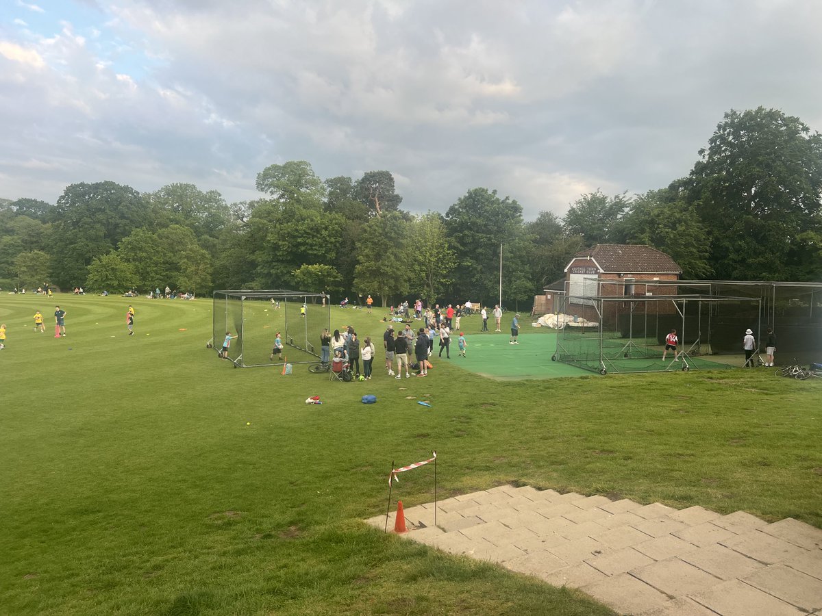 ⁦@AmpthillTownCC⁩ Kwik Cricket in full swing. 
Busy day following on from the Schools tournament earlier today