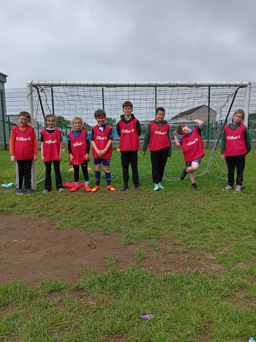 ICTFC_Community's tweet image. 🔴🔵Cauldeen Fun Football🔵🔴

A great afternoon with lots of skill on show and plenty of goals being scored in our small sided and big matches! 

#WeekOfFootball
#GetOutsideGetInvolved
@ScotFANorth
@FunFootballUK
