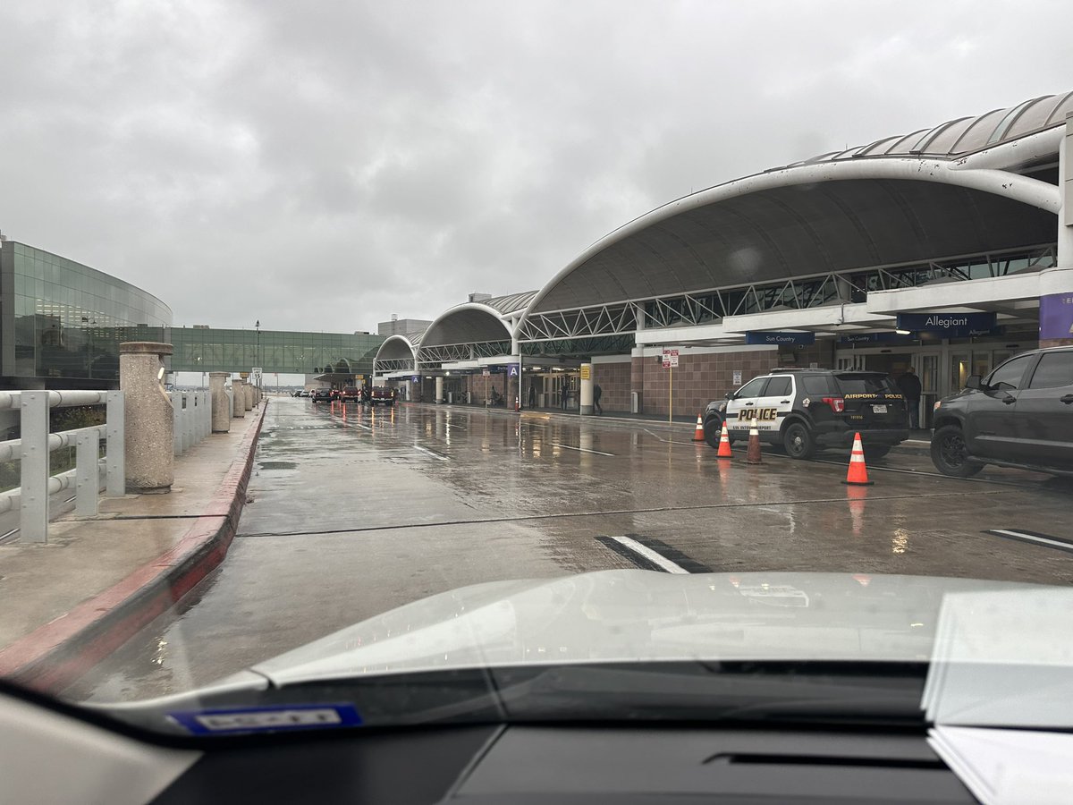 My favorite airport hack: Pick up arriving passengers at the departure level. Always deserted.