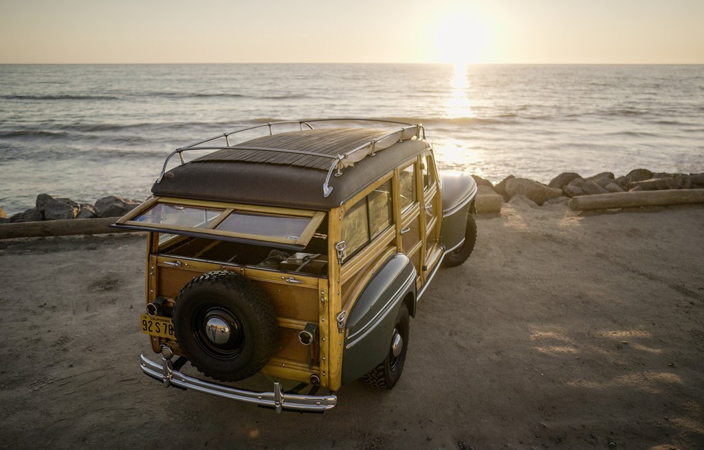 dustytimesmag's tweet photo. In Issue 02 we dive into this 1947 Mercury Station Wagon and the inception of the modern overlanding movement. 
⁠
👉️ Discover the issue: https://t.co/195bweR8RZ
⁠
#dustytimes #offroad #offroadracing #adventure #travel #motorsport #rally #powersports #Mercury https://t.co/xCrG7X8P8L