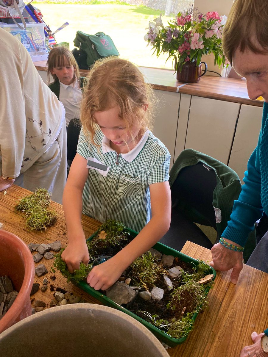 Representatives from class 2 visited Young at Heart, Heathfield  today creating Gardens on Plates and creating vegetable sculptures to be judged at Frogheath garden centre.