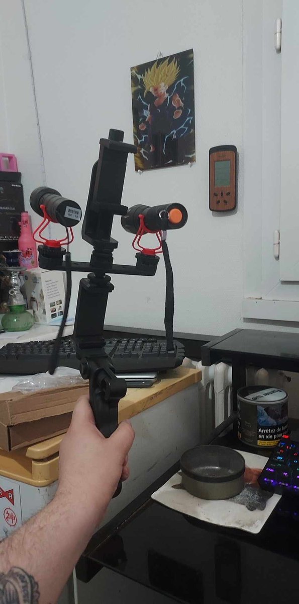 johnny_urbex44's tweet photo. Se que j’ai pour faire mes vidéo urbex https://t.co/aPAKHKZqv4