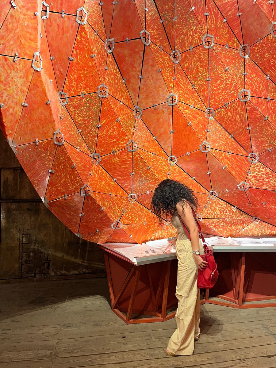 Sustainable solutions in 🇱🇧 ?
This is a radiant installation /booth made entirely of ♻️ plastic using B2B waste; industrial, commercial, health &amp; F&amp;B outlets
#SustainableFuture #energy #procurement #procurementroom #climate #zerowaste #circularity 📌 WeDesign Beirut exhibition