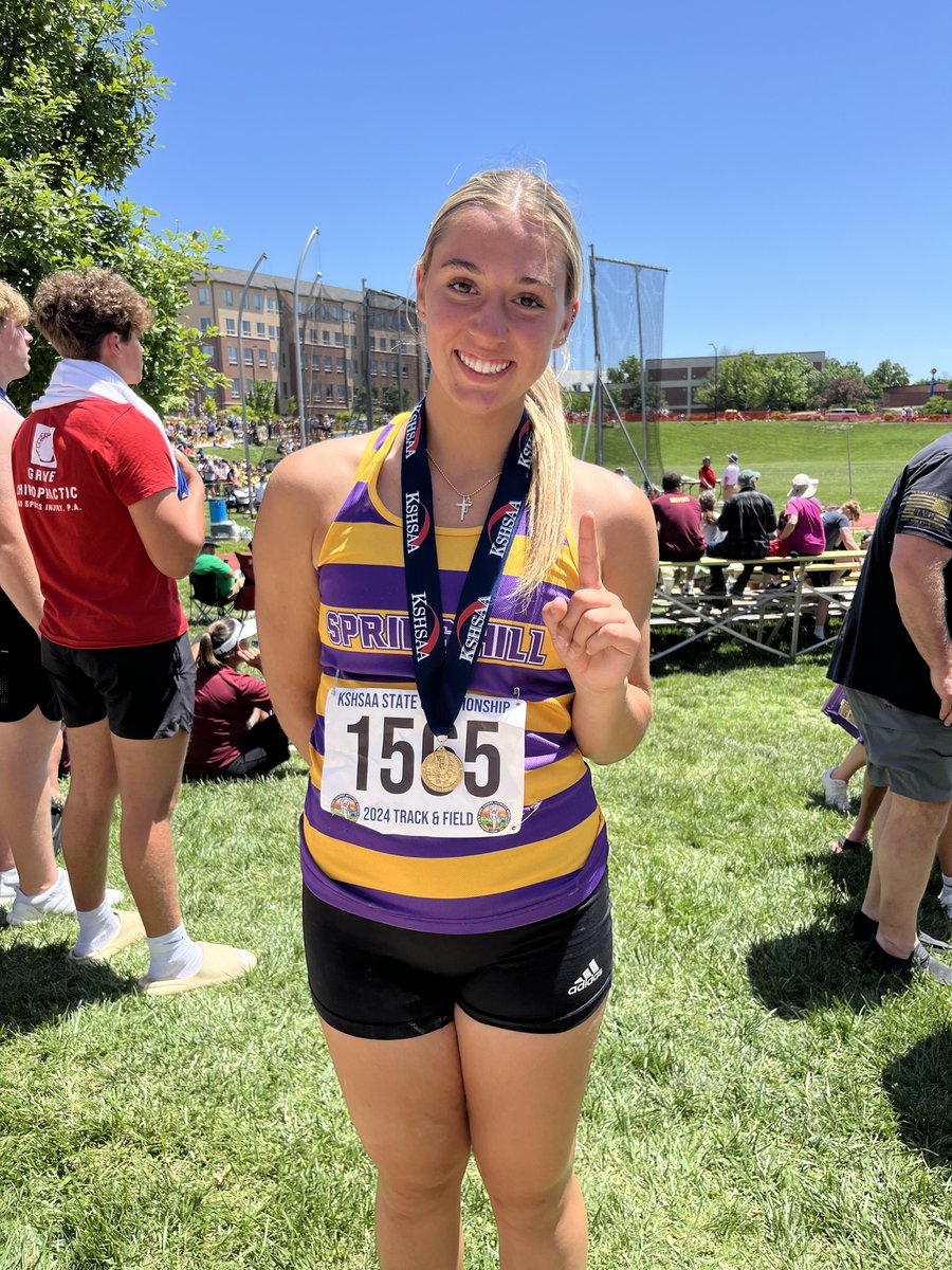 SHHS_Broncos's tweet image. Discus State Champion, Margo Todd, with a throw of 134-07!