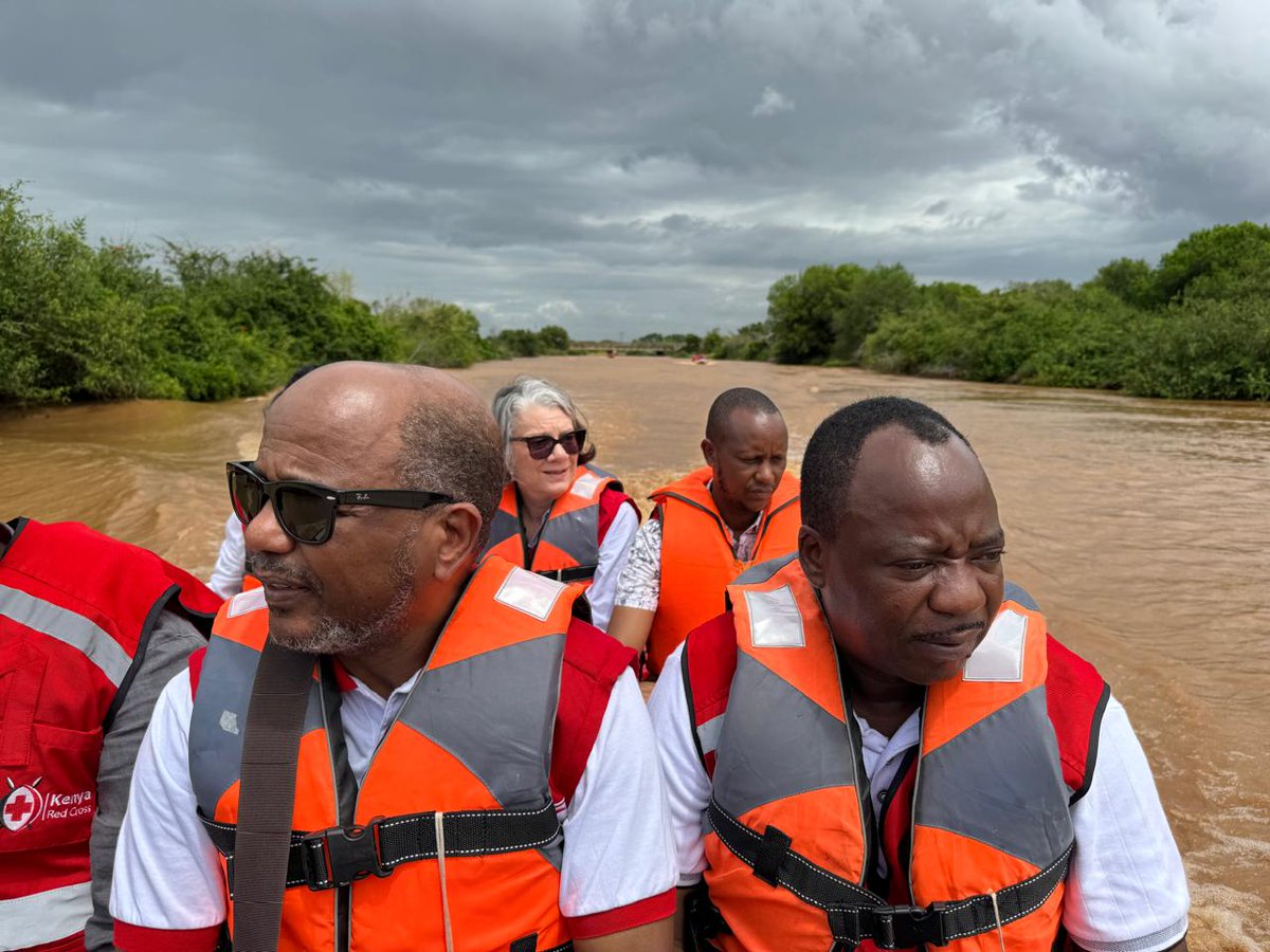 I'm in Kenya where I witnessed the impact of the devastating floods. Schools are submerged, health facilities are gone and families have been forced to relocate. But today, I also saw hope and resilience among these massive challenges thanks to @KenyaRedCross and @ifrc.
