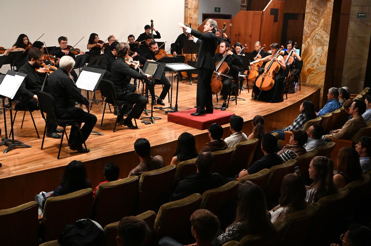 OCBA_MX's tweet photo. ‼️No te preguntes qué harás el día de mañana‼️
🎼Repetiremos el concierto de nuestro #Programa13🎶
@jose_arean_dir, #DirectorHuésped
Cuarteto de Cuerdas de Bellas Artes, #SolistaInvitado
@MusicaINBAL
📍@ConservatorioMX | 12 h
✔️Entrada libre https://t.co/35sR0uReQ5