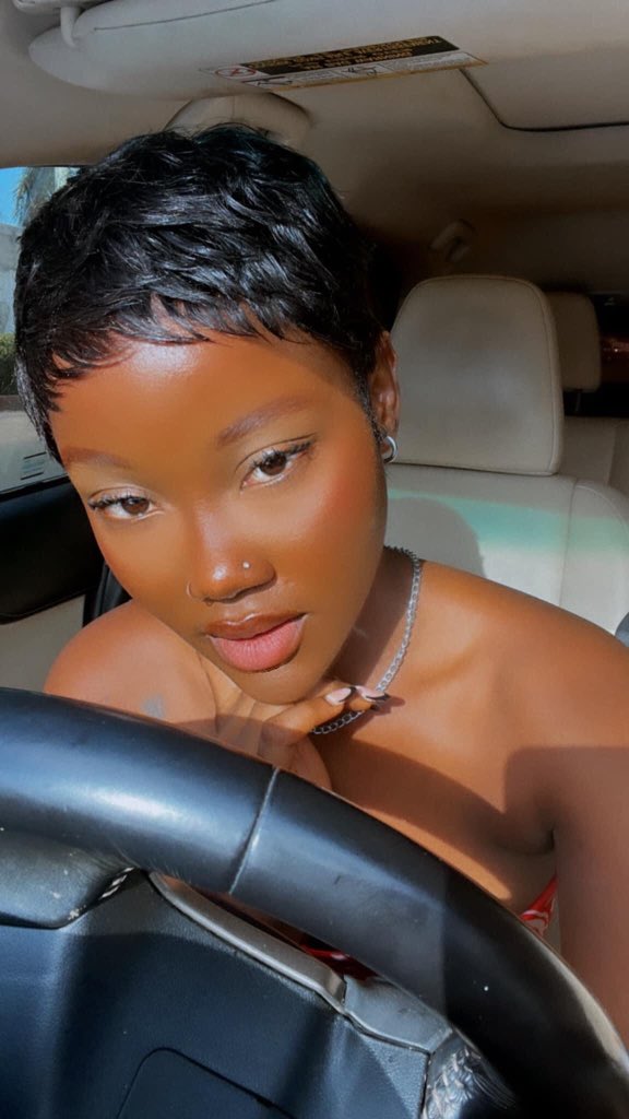 thebellicon's tweet photo. Anitram spreading out beauty and talent in every frame 🌟😻 . Keep streaming Felony on all digital music streaming platforms.
#LiberianSongstress #anitram #felony
#Thebellicon🔔 https://t.co/0EFQ9ITvPk
