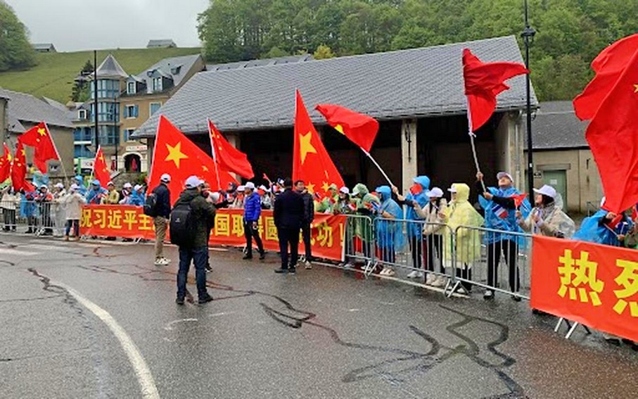 location_mongie's tweet photo. Visite du Pdt chinois XI Jinping à La Mongie.
#domainedutourmalet #tourmaletpicdumidi #destinationpyrenees #picdumididebigorre  #coldutourmalet #montagne #france #chine #Xijinping https://t.co/i3Jos1yDn7