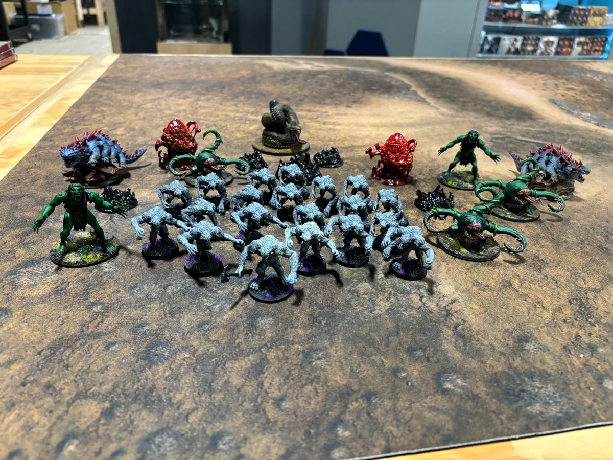 Our painter Jeremy finished up a nice batch of dnd models for a client. Hope the players are ready for this hoard! 

#dnd #dungeonsanddragons #dndminiatures #miniaturepainting