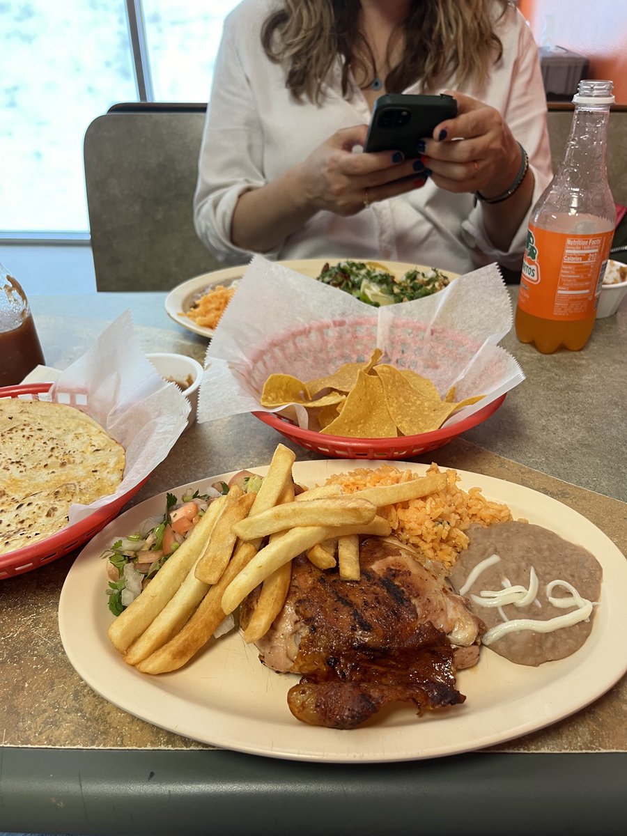 Last Memphis meal (until I’m back in a month): Pollo el carbon at Los Picoscos.