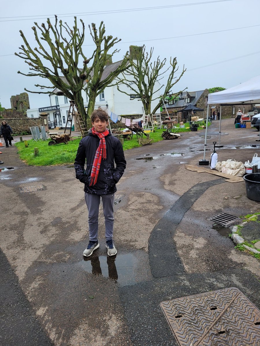 Wanty72's tweet photo. Finally a shot of my grandson Seth when we sneaked onto another part of the 'car boot' set complete now with spooky trees in place. Looking forward to seeing it all on screen in 2025 😀
#28yearslater https://t.co/LKgICesKwj