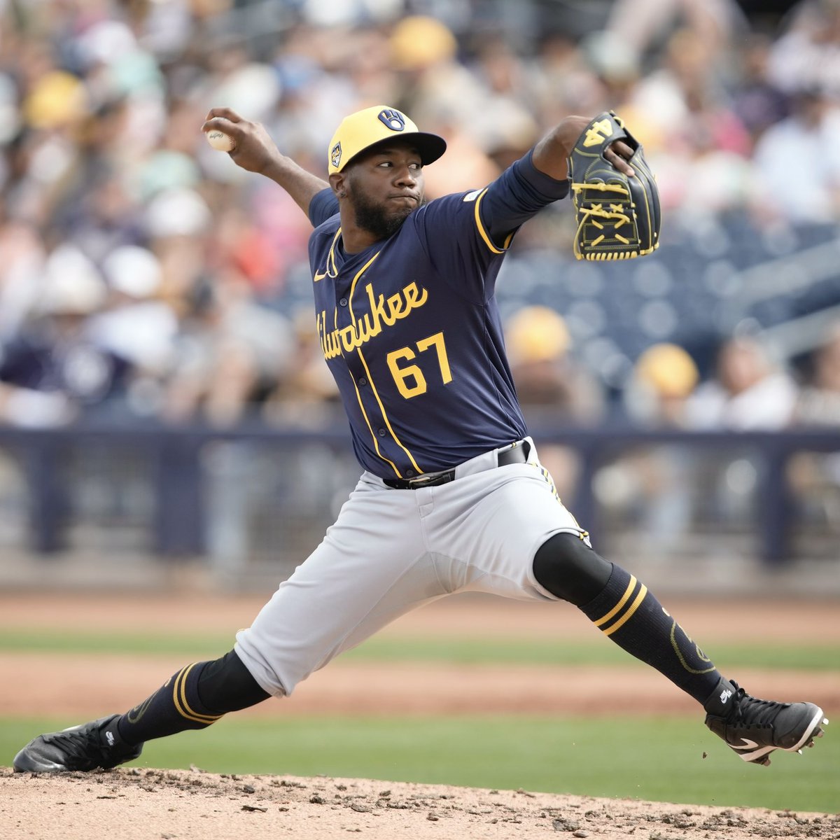 Milwaukee Brewers tweet media