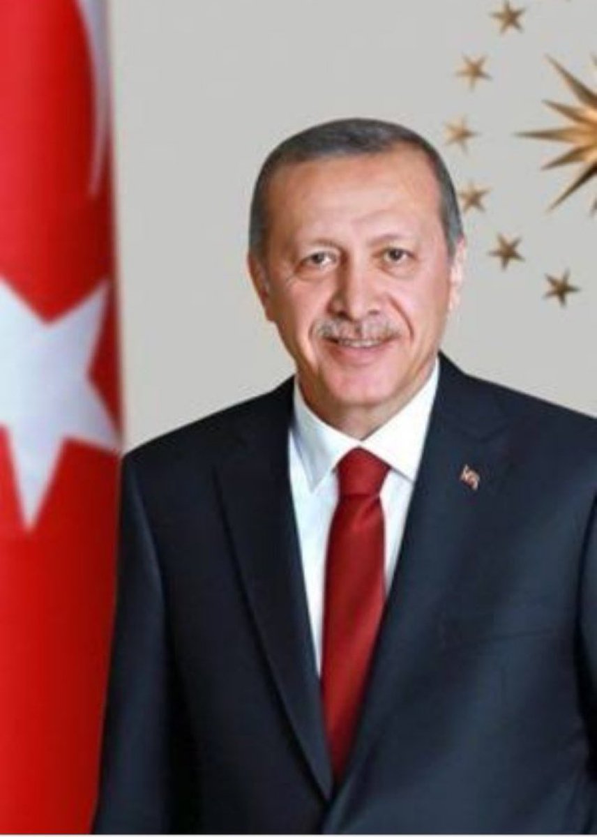mehmetsahsevmm's tweet photo. Davasını kendi çıkarları için satanlar seni yalnız bıraksa da biz bu davaya baş koymuşuz dönmeyiz.
#RT_Erdogan https://t.co/gIBsvcvpIt