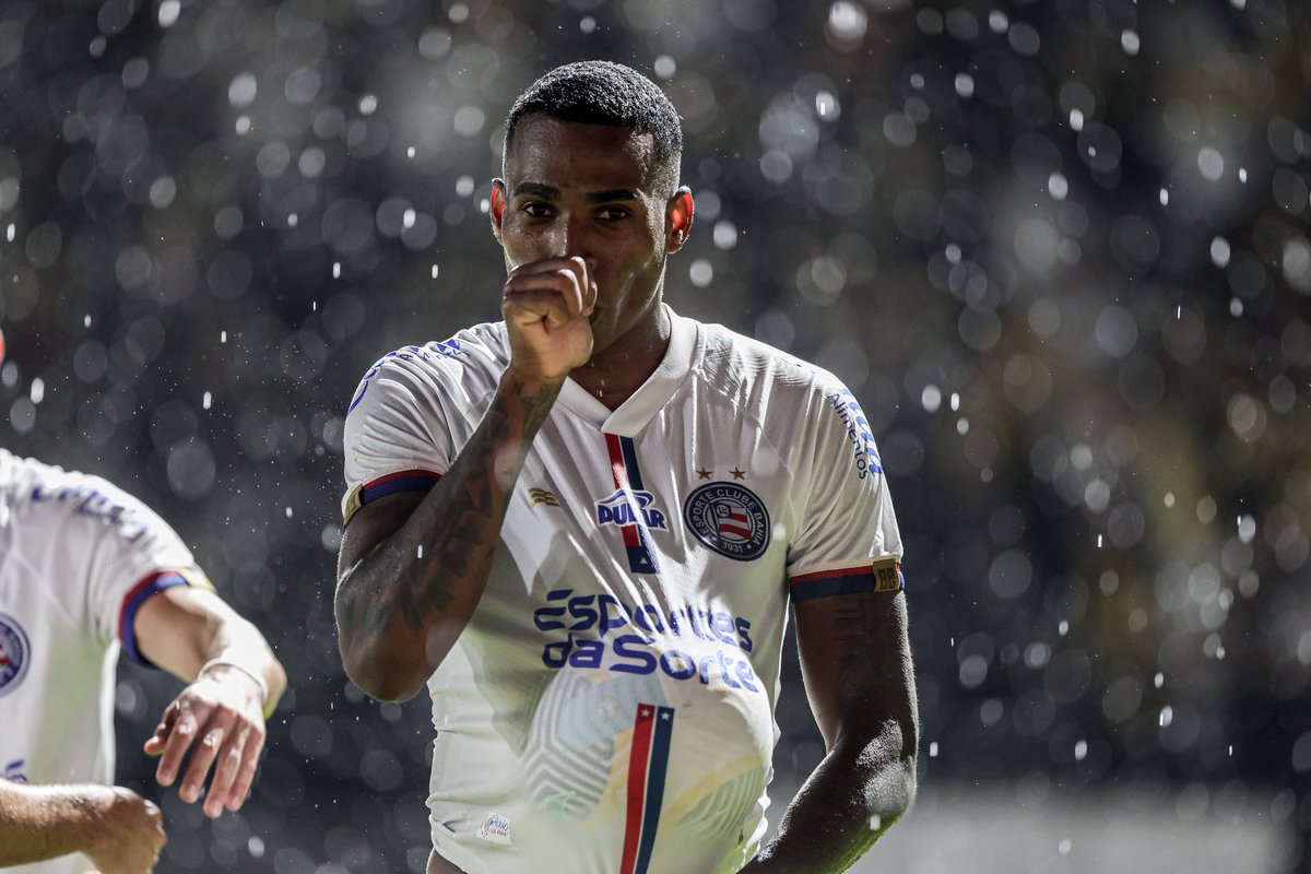 🥰 É como ele mesmo diz: “Nunca fiz tanto gol na vida!”. ⚽️ Mais um pra conta do volante-artilheiro Jean Lucas, que já chegou a 7️⃣ na temporada. #BBMP