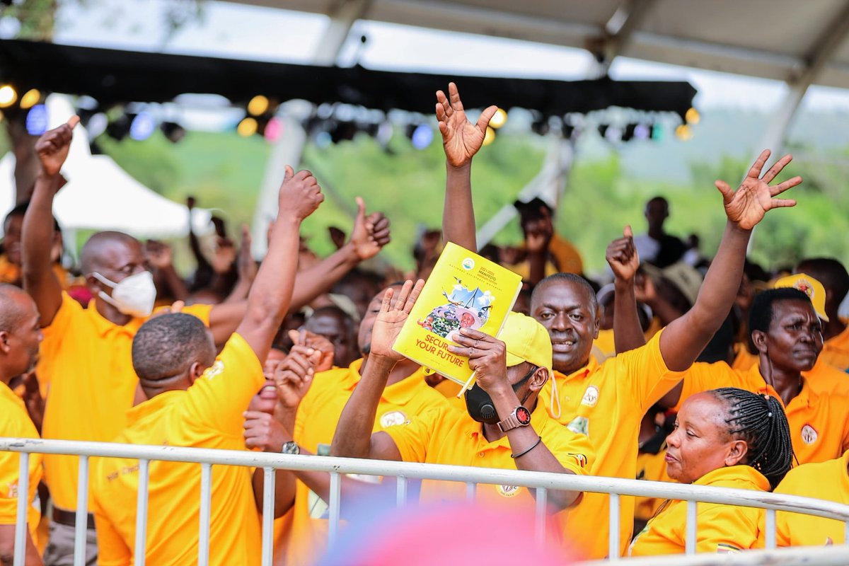 'When we came into power in 1986, we found that cattle keepers had settled down, but they hadn't yet adapted to farming for income.'-@KagutaMuseveni