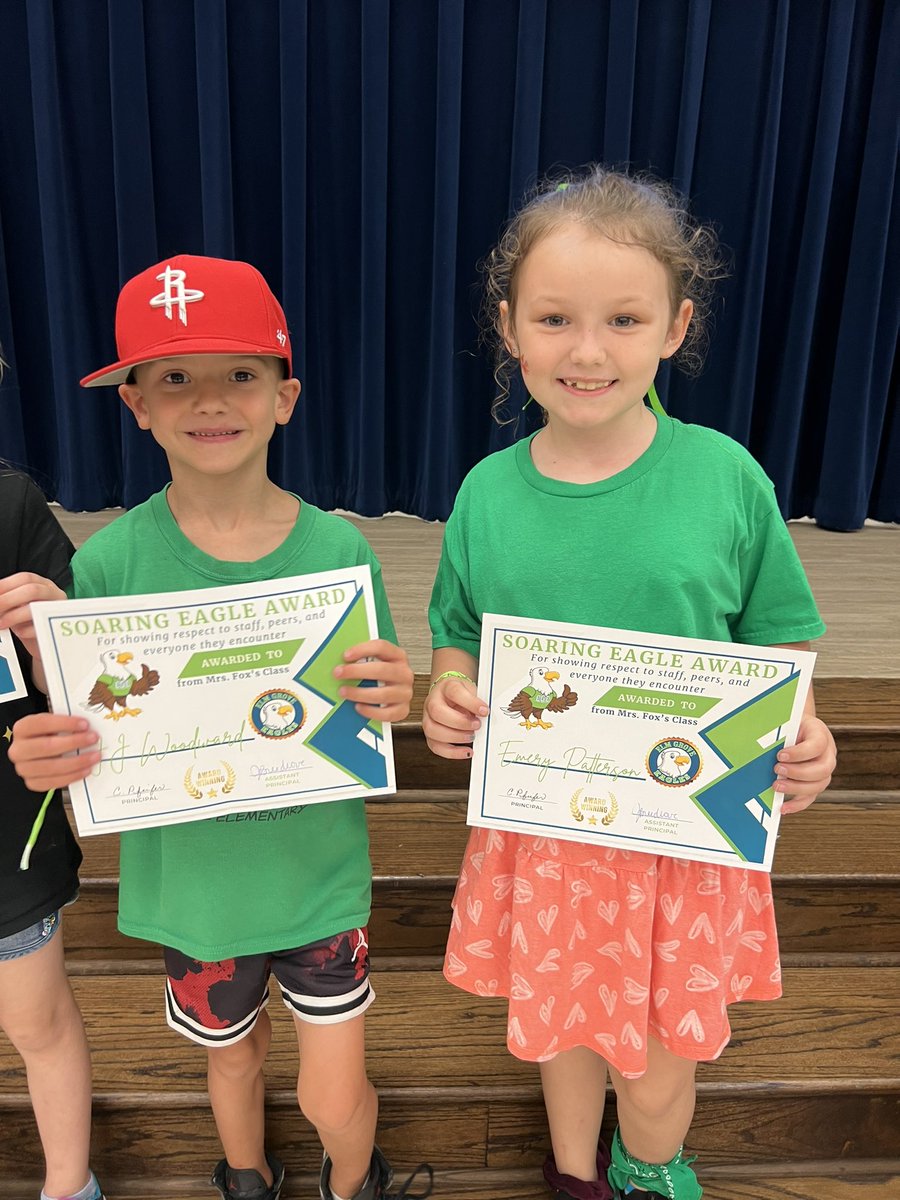 mrsbrianafox's tweet photo. Last SOAR Assembly Winners!!! R-Respectful!!!! #EGEgrows @HumbleISD_EGE @HumbleISD https://t.co/HuDcFOWFrS