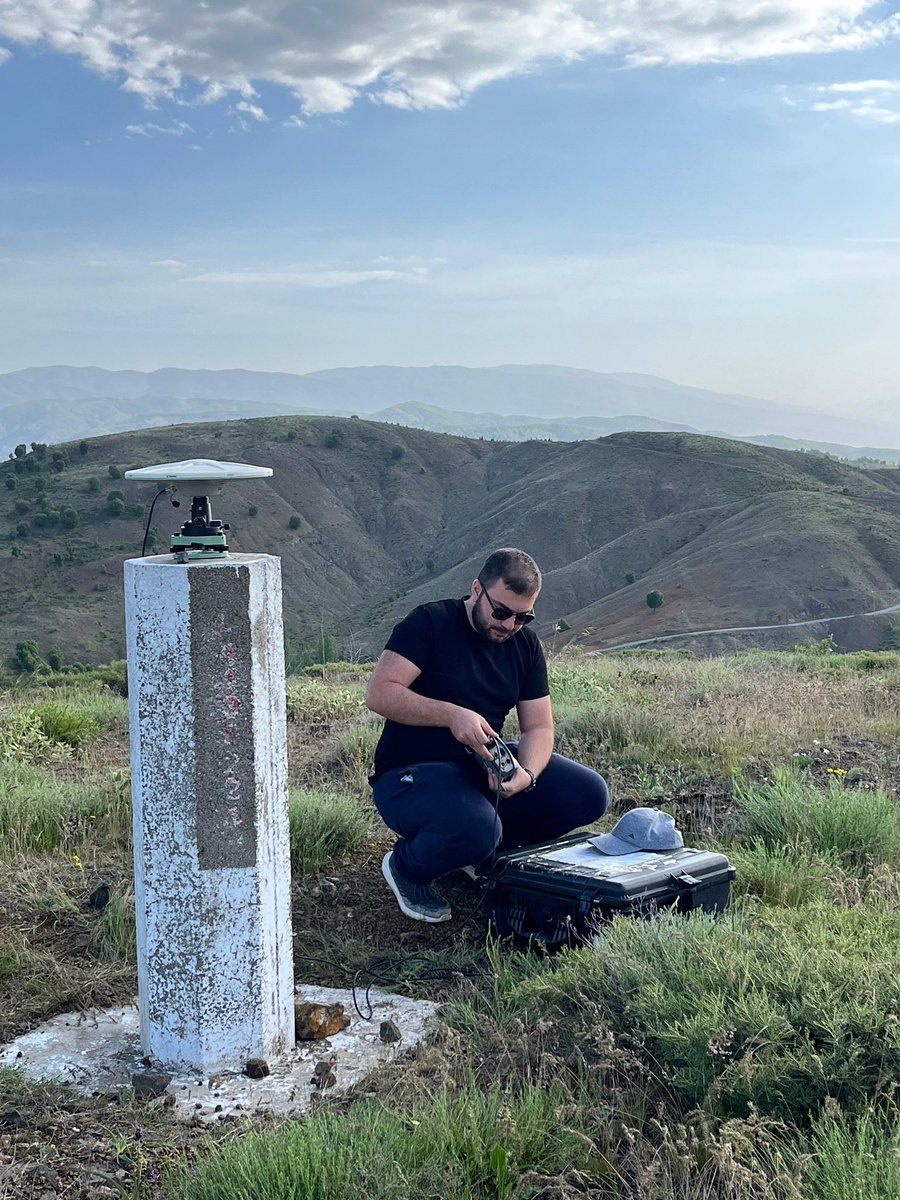 Yürütücülüğünü yaptığım <a href="/Tubitak/">TÜBİTAK</a> 121Y400 numaralı projenin son GNSS kampanyasını da gerçekleştirdik 💫⭐️

Çok disiplinli projemizin ortakları <a href="/Kandilli_info/">Kandilli Rasathanesi</a> ve <a href="/itu1773/">İTÜ - İstanbul Teknik Üniversitesi</a> ekiplerine ve emeği geçen herkese teşekkür ediyorum 🙏🏻

#ARGEdeLiderYTÜ