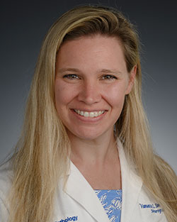 Congrats to Dr. Vanessa Smith for her new faculty position at @UVA practicing molecular genetic pathology and neuropathology! She starts in August. She also recently gave a brain autopsy talk for AANP Teaching rounds. #pathology @dukemedschool pathology.duke.edu/news/dr-vaness…
