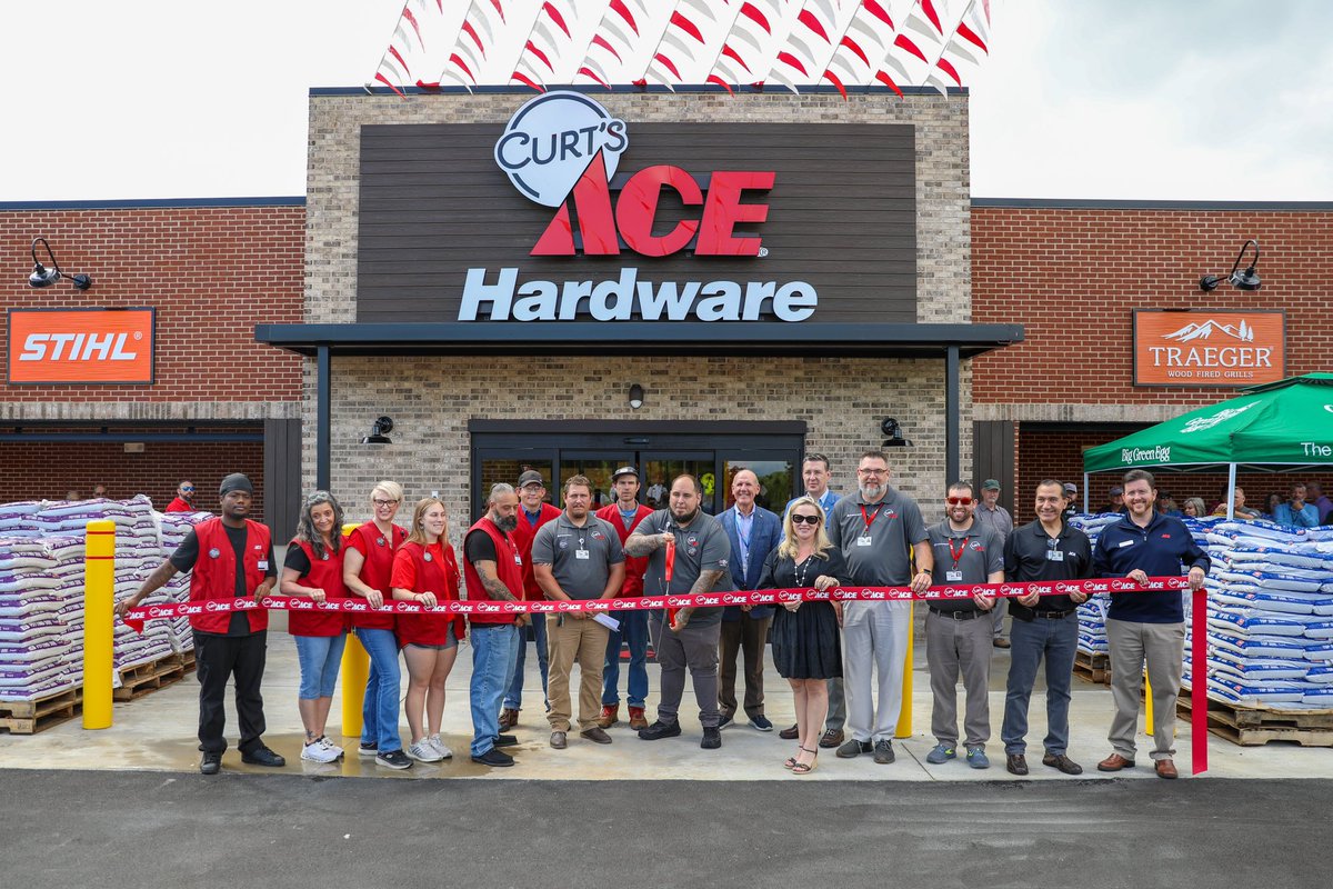 curtsace's tweet photo. Two grand opening celebrations in one day! Lebanon and Abingdon, VA - you’re new Curt’s Ace Hardware stores are now open! Stop by #TheHelpfulPlace and find the best brands and everything you need for your everyday home project! 🧰 https://t.co/SzPQTYksCE