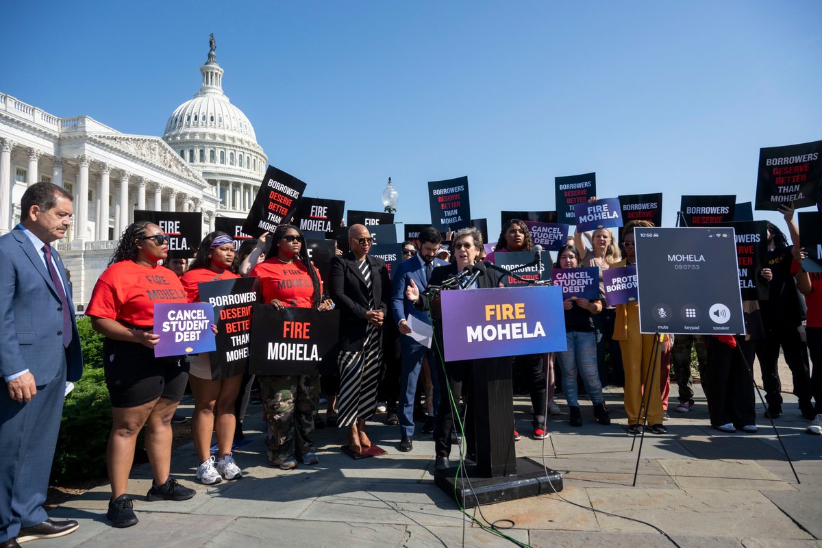 Our disruption comes days after Congressional members like @RepChuyGarcia + @AyannaPressley and advocacy orgs like @theSBPC + @AFTunion joined us in calling on the Biden administration to #FireMOHELA —the failed and predatory student loan servicer.

Read: mohelapapers.org