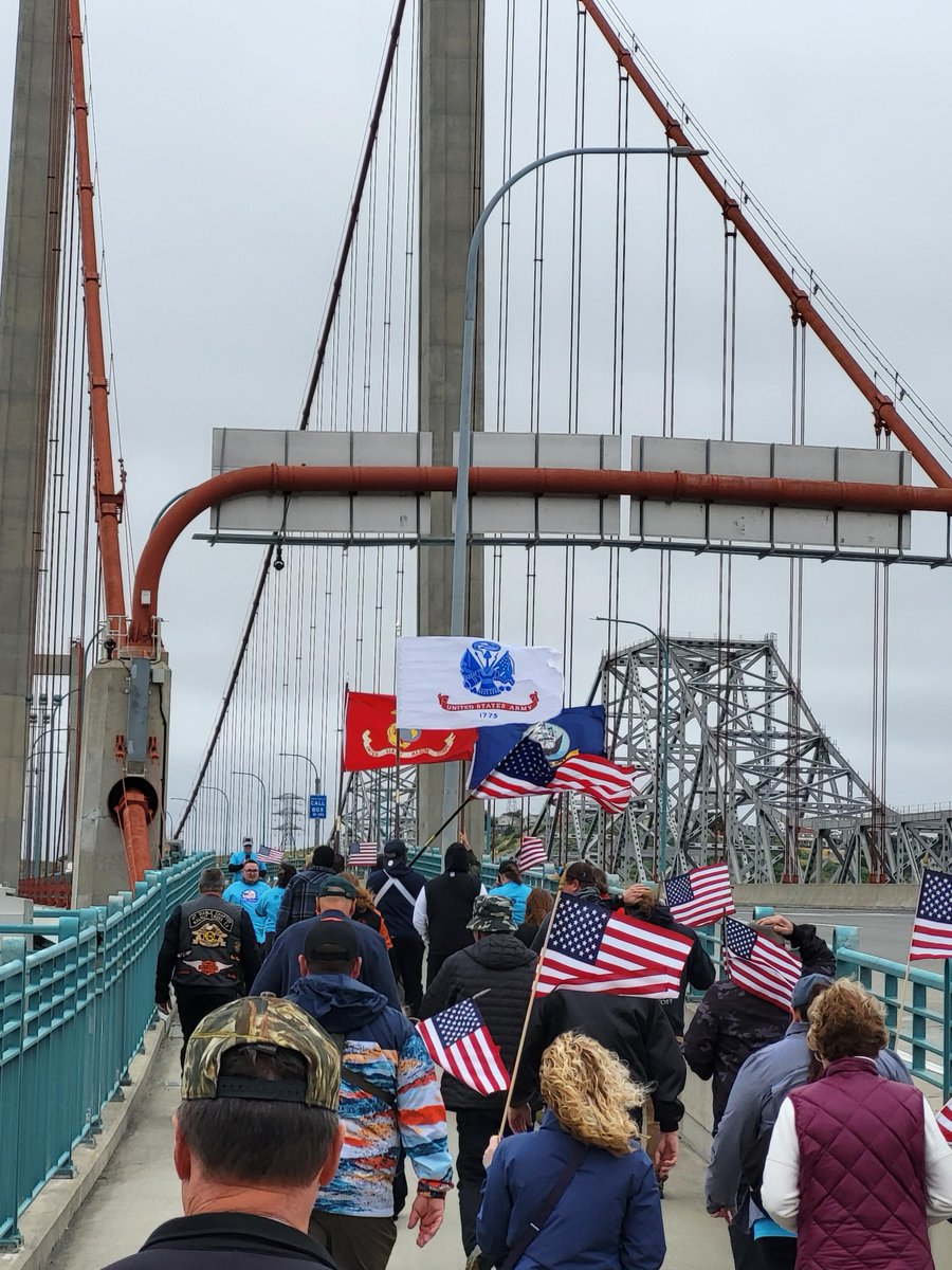 Local 751's Kevin Maxemin, along with Local 152's Frank Banducci-Delauter and his family joined the 15th Annual 'Walk of Honor For Our Veterans' on Armed Forces Day across the Alfred Zampa Memorial Bridge. The annual event has raised $46,000 to date for local organizations.