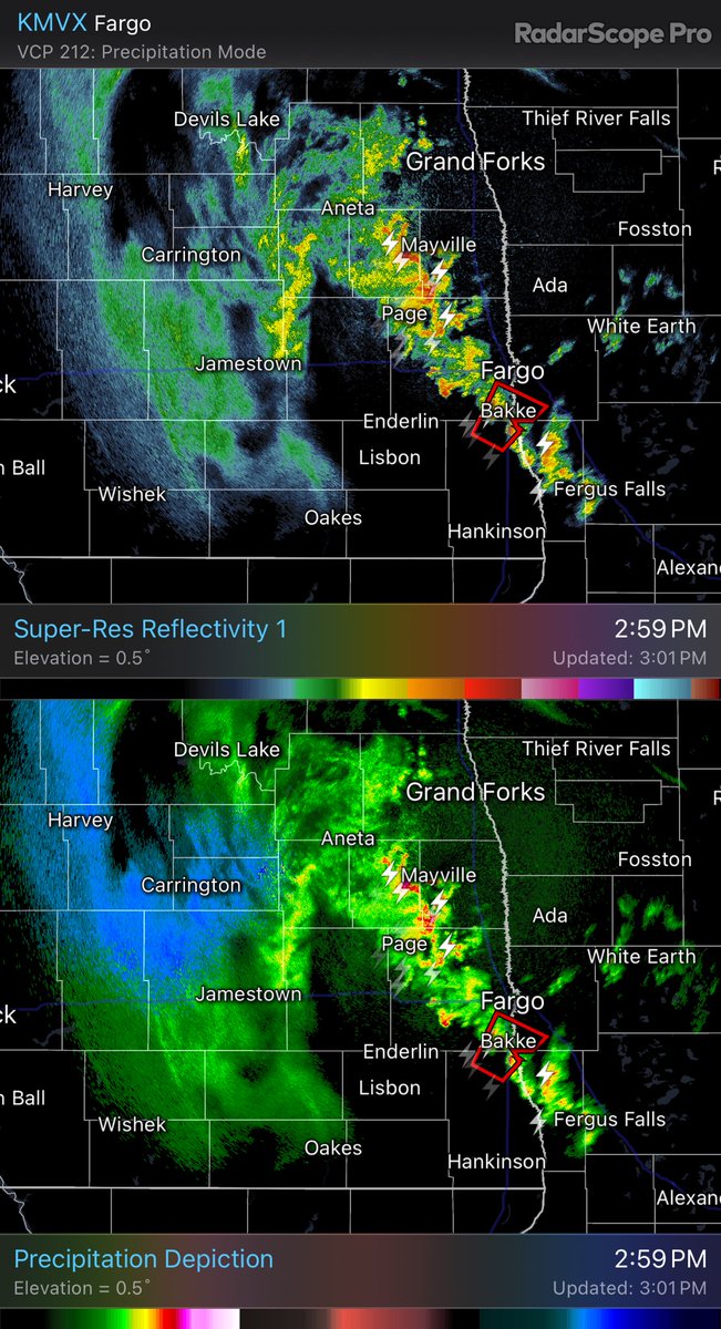 Snow to the northwest and a Tornado Warning south of Fargo. 

North Dakota is wild. #NDwx