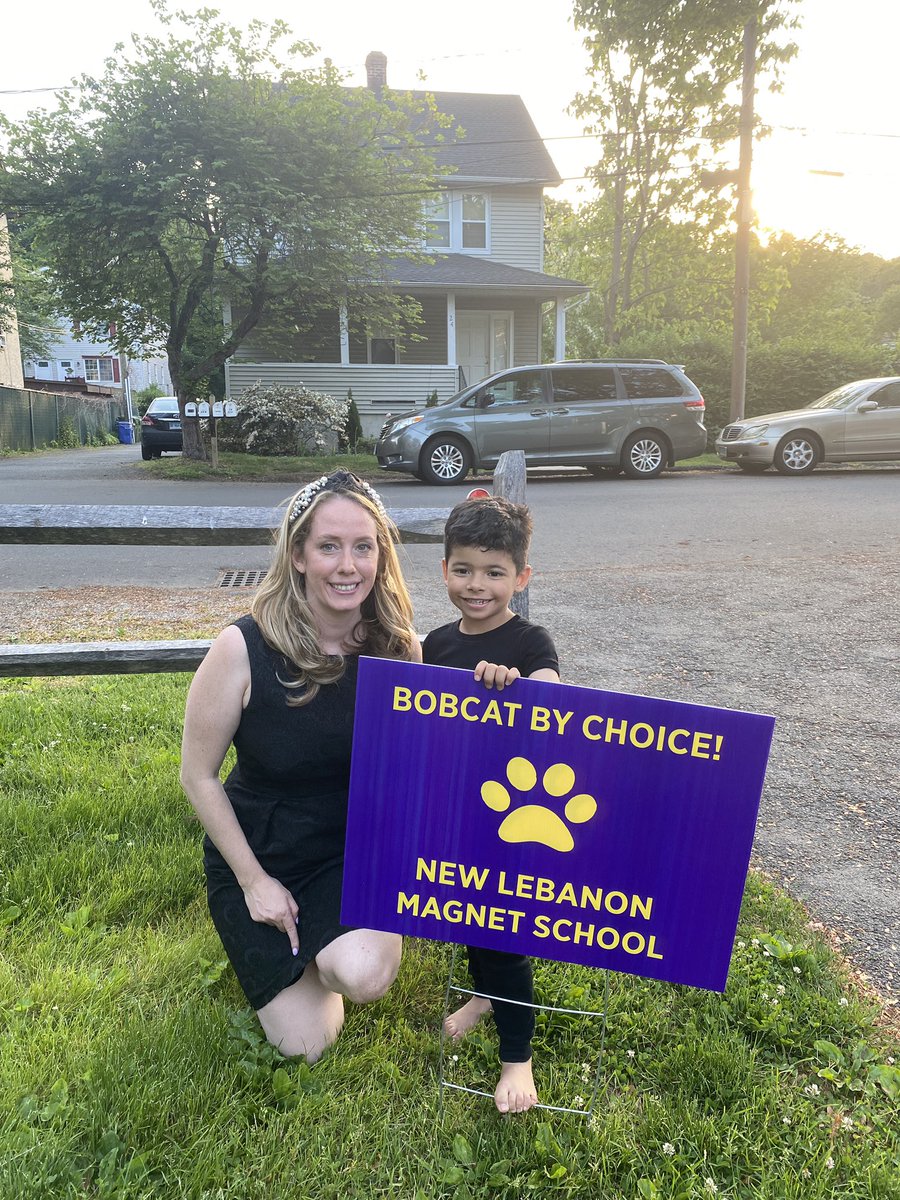 Lindsey Eisenstein tweet media