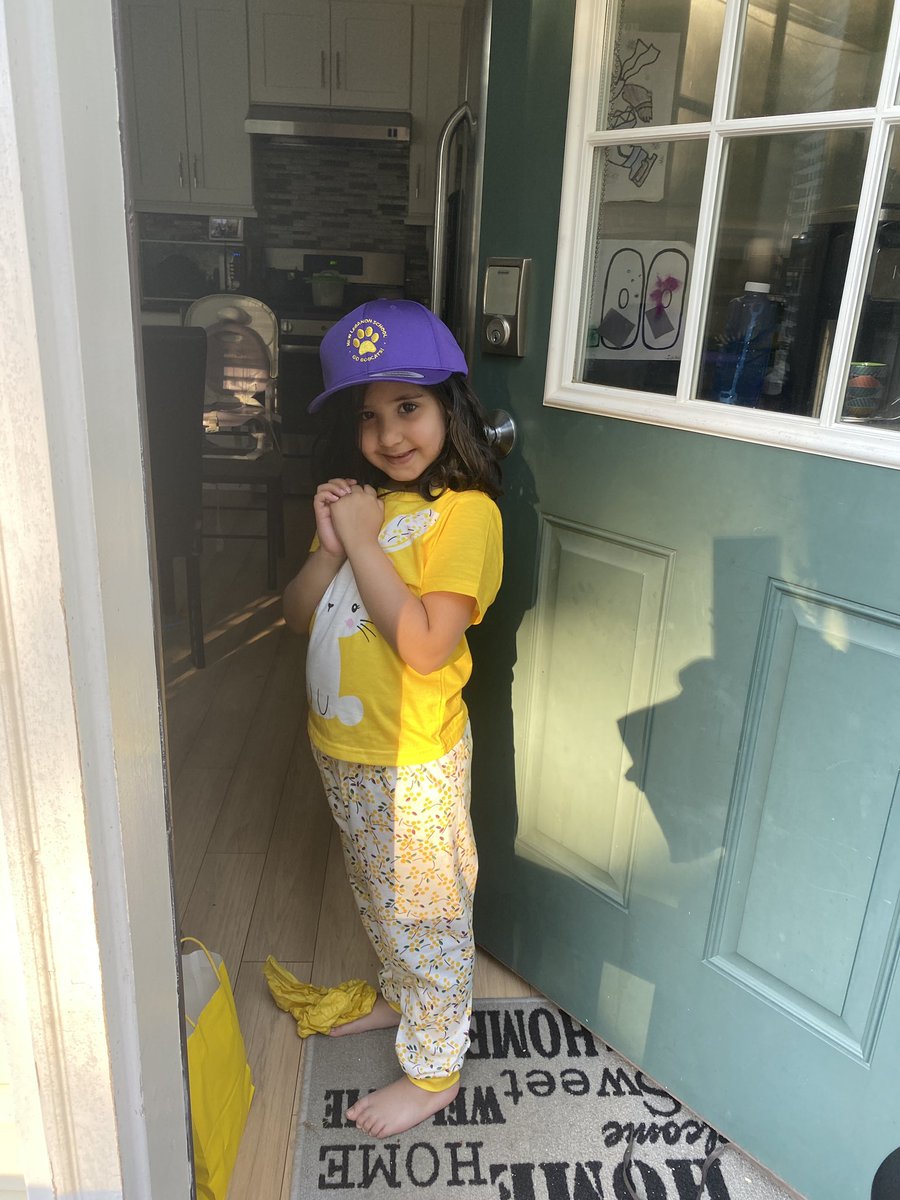 Lindsey Eisenstein tweet media