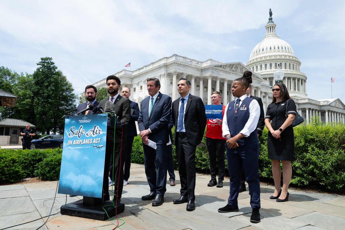 Teamsters Local 2750 member Captain Shane White spoke at a press conference on behalf of Teamster pilots and flight attendants in support of @RepMaxwellFrost's Safe Air on Airplanes Act, which would work to phase out bleed air systems on commercial aircraft. Bleed air systems can