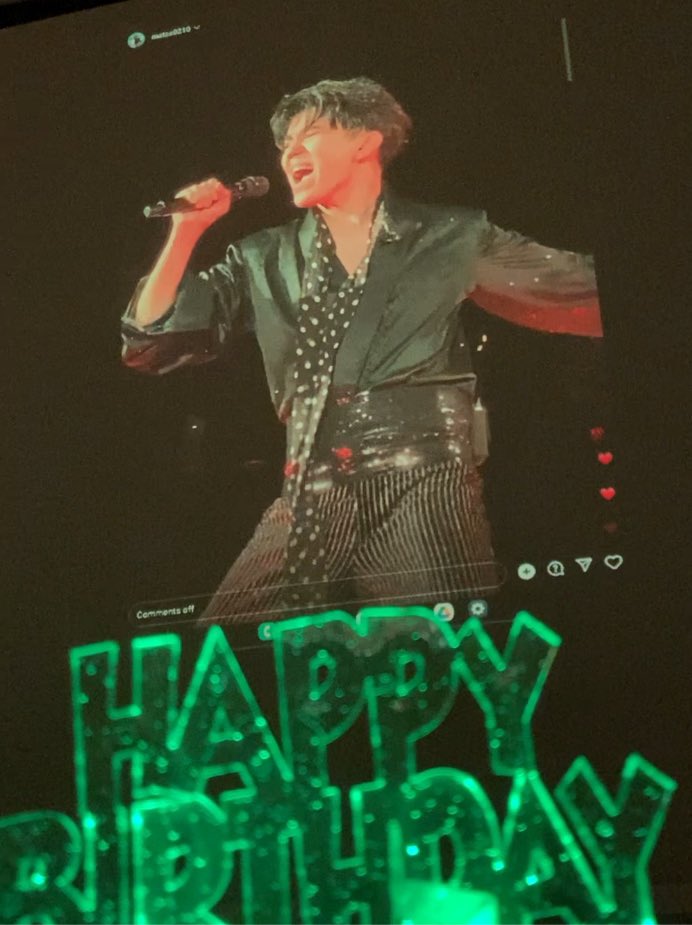 Dimash&Dears (@dearsdimashali) on Twitter photo  Dimash&Dears (@dearsdimashali) on Twitter photo