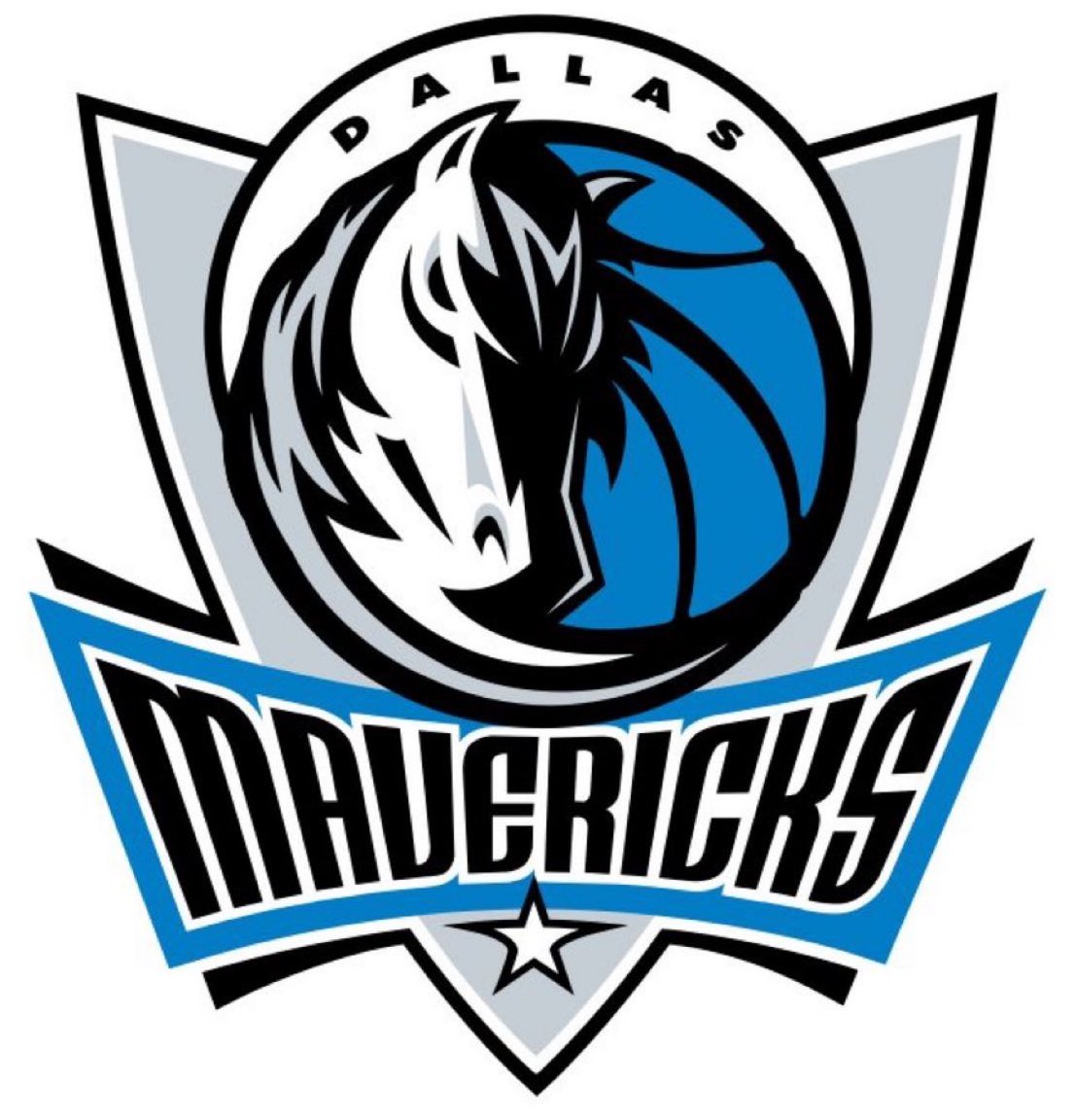BallTalkO's tweet image. If the Mavericks win tonight, 2 people who like this tweet will win $500. Must be following