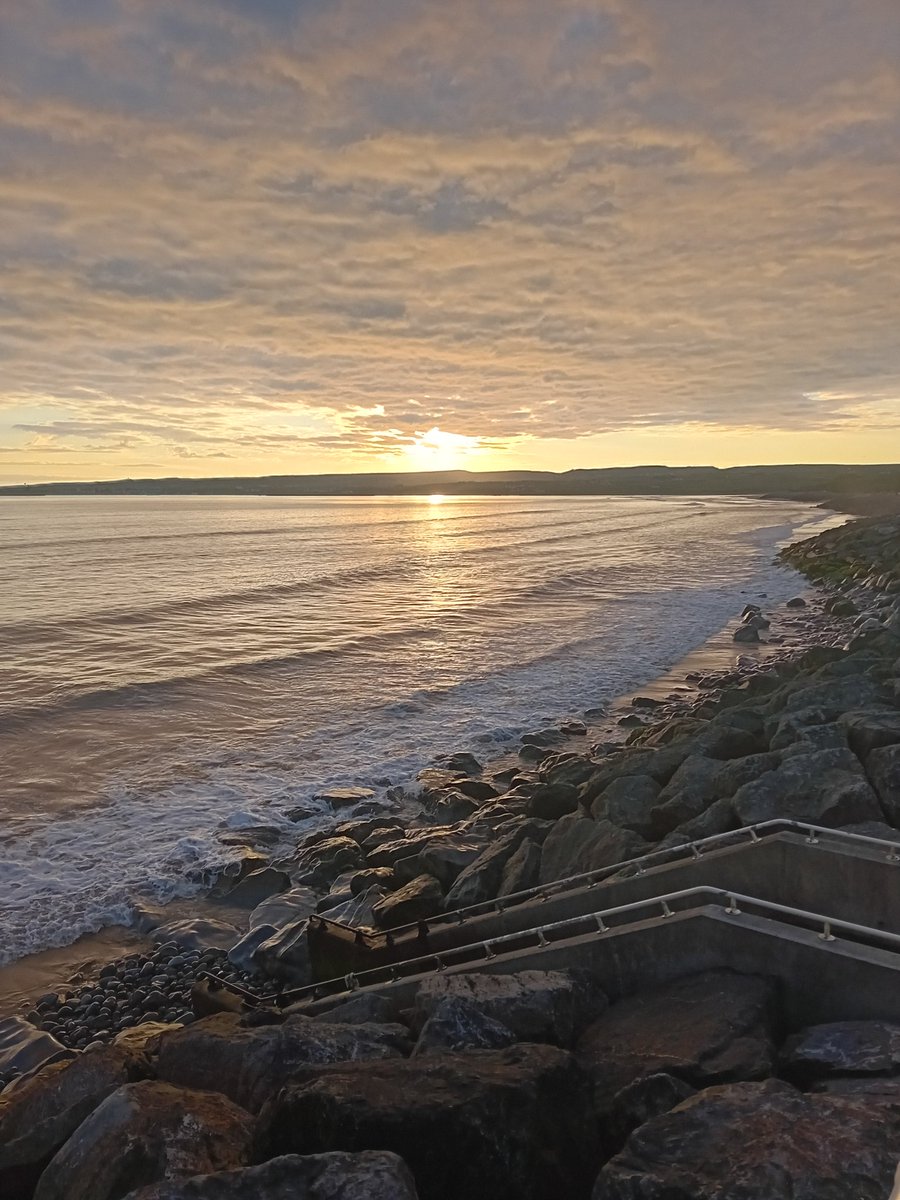 My happy place. #Lahinch #wildatlanticway #WAW