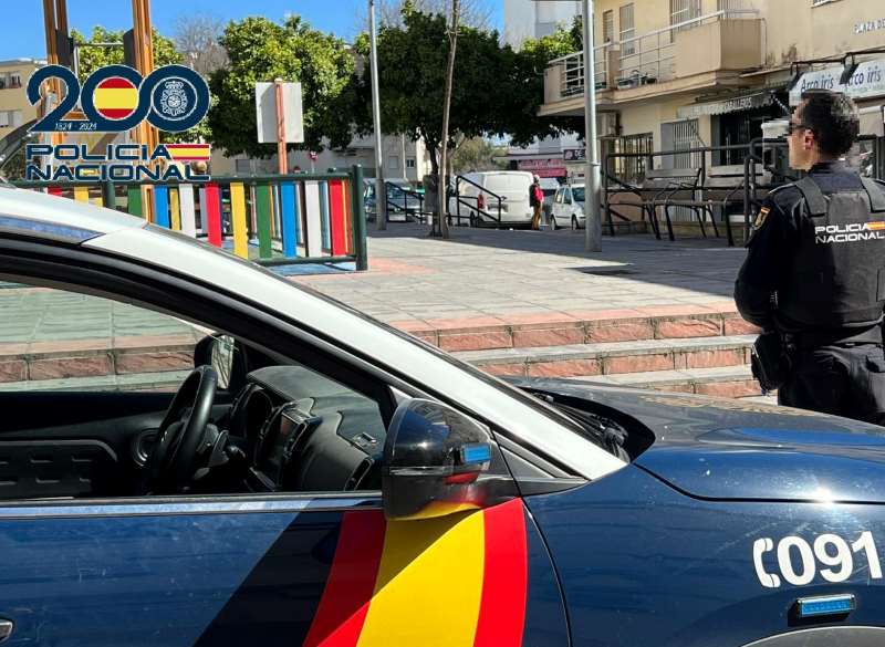 🚓 Seis detenidos por robos violentos en Jerez 🤗

#Jerez #Detenidos #RobosViolentos #PolicíaNacional #SeguridadCiudadana

jerezsinfronteras.es/seis-detenidos…