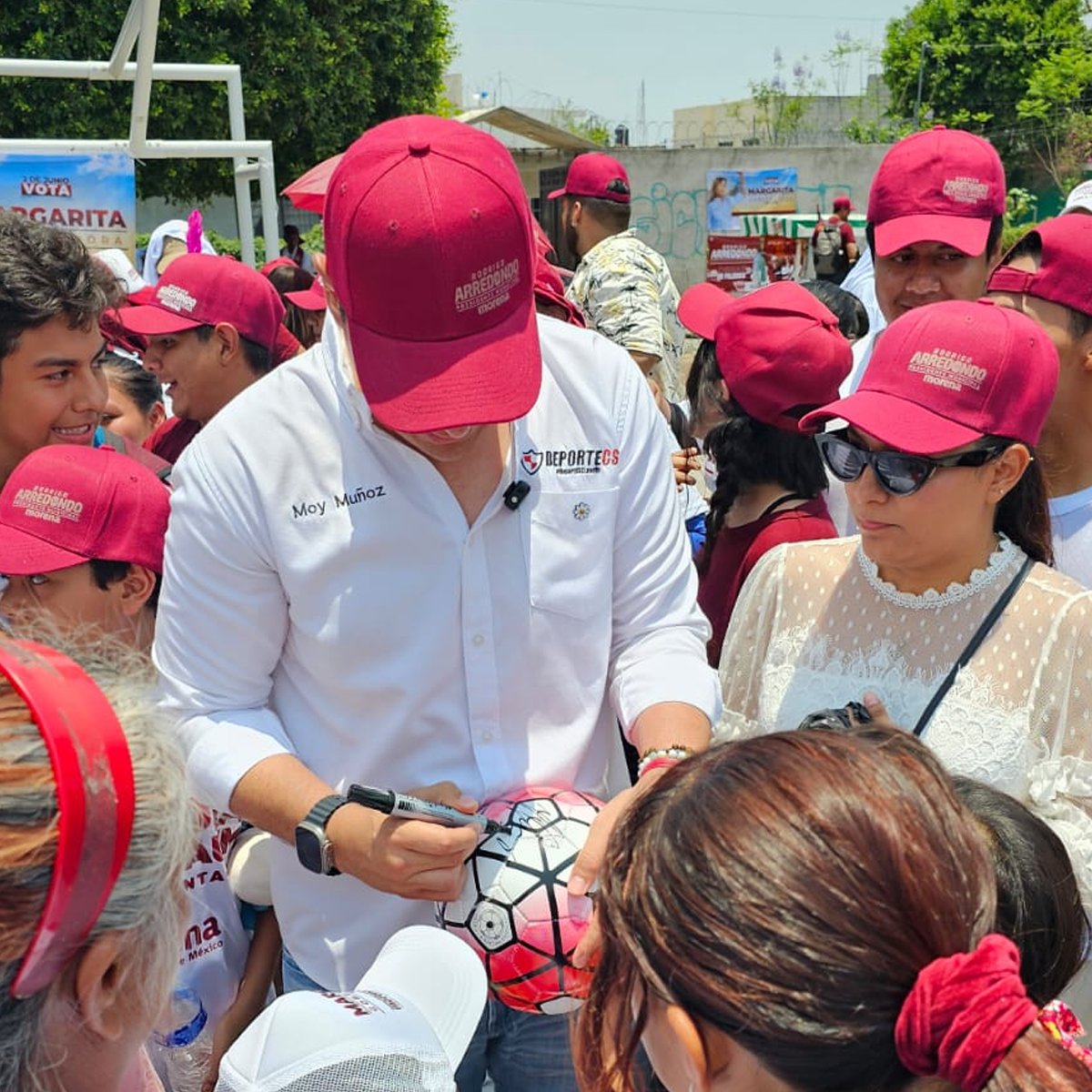 Moises Muñoz tweet media