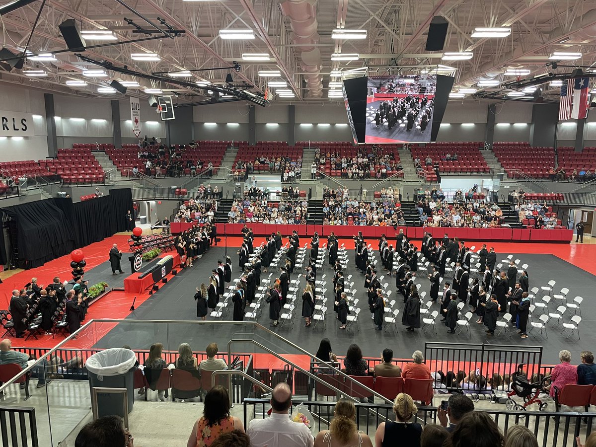 How proud we are of our NEW TECH HIGH @ COPPELL graduates, Class of 2024! ♥️🖤 Way to go, learners! #NTHCLegacy @coppellisd