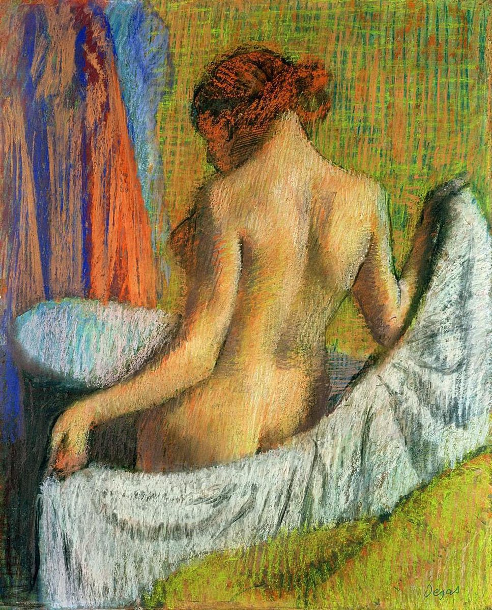Edgar Degas After the Bath, Woman with a Towel, 1885-1890 pastel on paper🏳️‍🌈🏳️‍🌈 #VentagliDiParole #Art #painting #NoWar