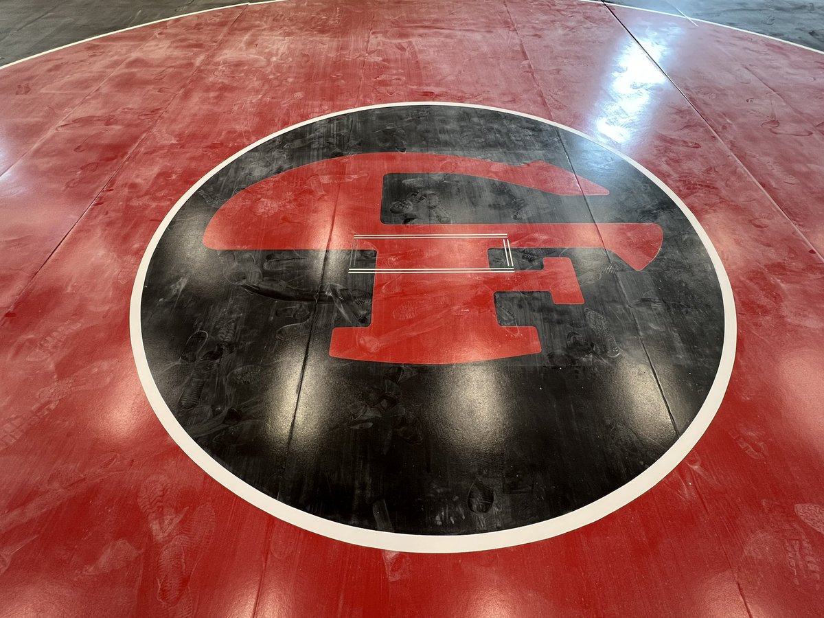 cedarfallswrest's tweet photo. New mats officially down in new wrestling room.  Couple of weeks to get them ready and we rock 'n roll. 💰 https://t.co/1VphyJmX9v