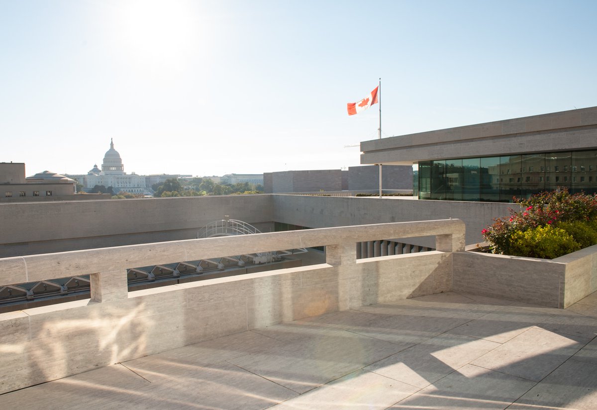 The Embassy will be closed on Monday, May 27 in observance of #MemorialDay. Canadians 🇨🇦 in the U.S. 🇺🇸 in need of emergency consular assistance, visit bit.ly/1btJonL or call 1-844-880-6519.