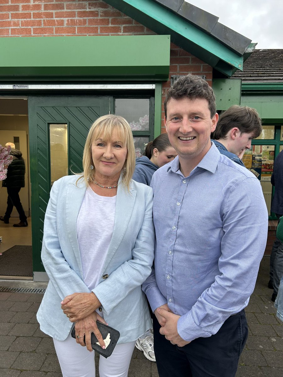 We are at the business end of the campaign with two weeks until polling day for the upcoming Local and European Elections, Great to have @moneillsf at our Sinn Fein Louth Election Rally launch this evening.