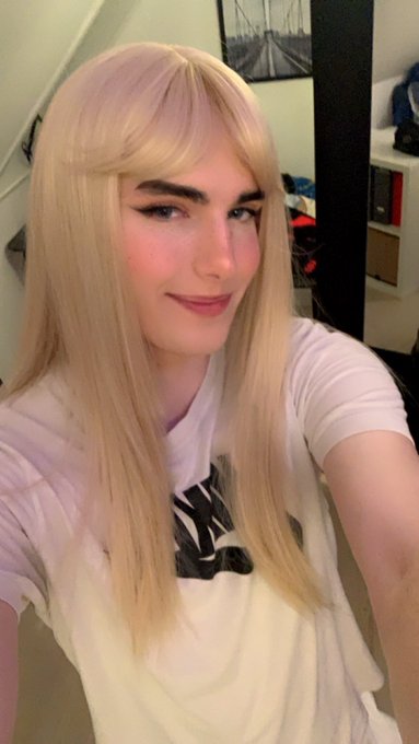 🩷🩷🩷😙 https://t.co/ZvtxIftCyJ<a href="/tag/femboy"class="tags"><span>#femboy</span></a><a href="/tag/onlyfans"class="tags"><span>#onlyfans</span></a><a href="/tag/uwu"class="tags"><span>#uwu</span></a>