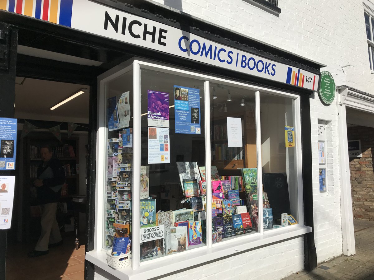 Opening hours for the bank holiday: Saturday 9:00 - 5:30 Sunday 11:00 - 4:00 Bank Holiday Monday 11:00 - 4:00 A workshop, readings and book signing by @JamesENicol James Nicol on Friday 31st May from 1:30 pm to celebrate his latest book ‘The Cloud Thief’.